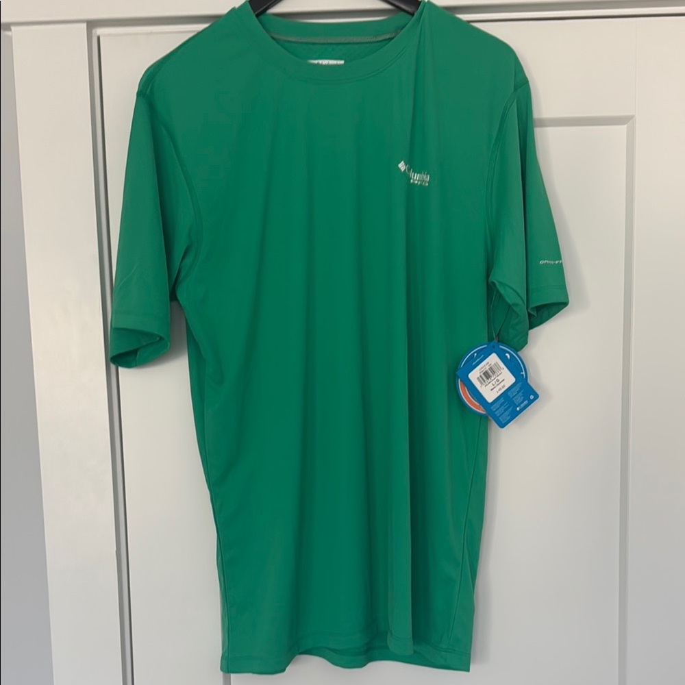 NWT Columbia Green Short Sleeve Shirt